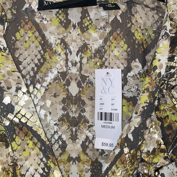 Blouse - Picture 2 of 5